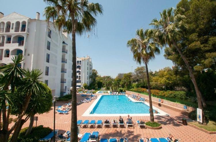 Luxury Suite Hotel Puerto Banus マルベーリャ エクステリア 写真